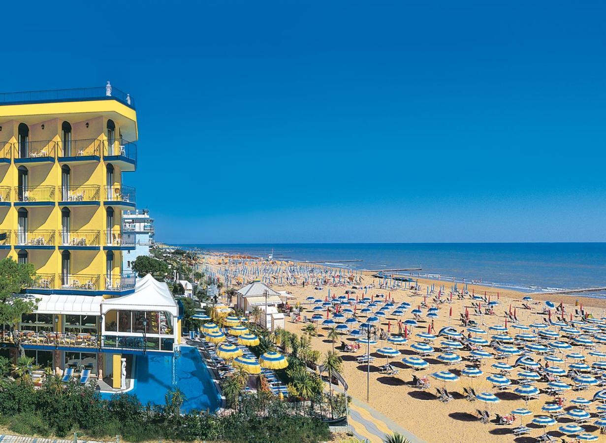 Hotel Napoleon Lido di Jesolo Exterior foto